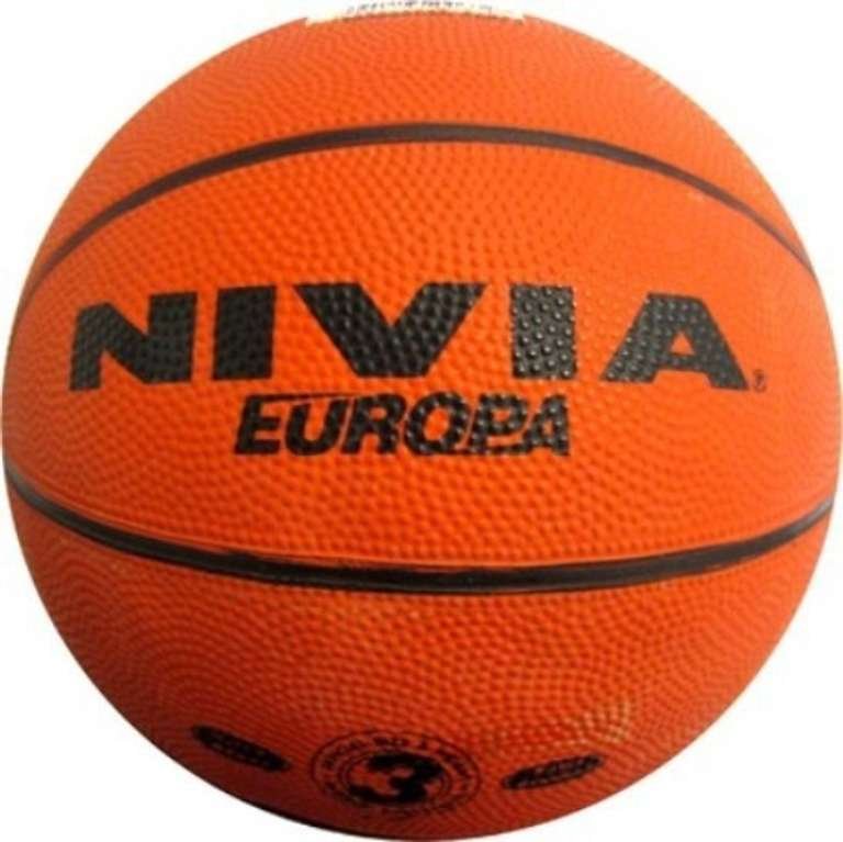 Basketball  3 no. Nivia Europa