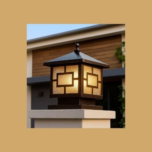 Modern Geometry Gate Light