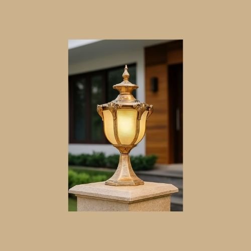 Royal Gold Crown Gate Light