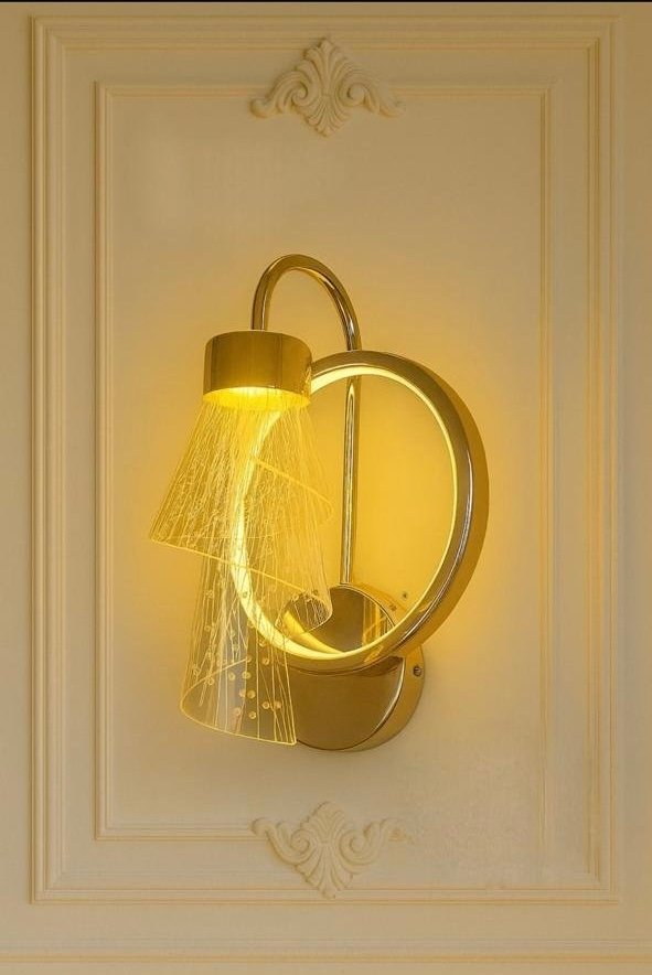 Golden Fiber Glow Wall Light